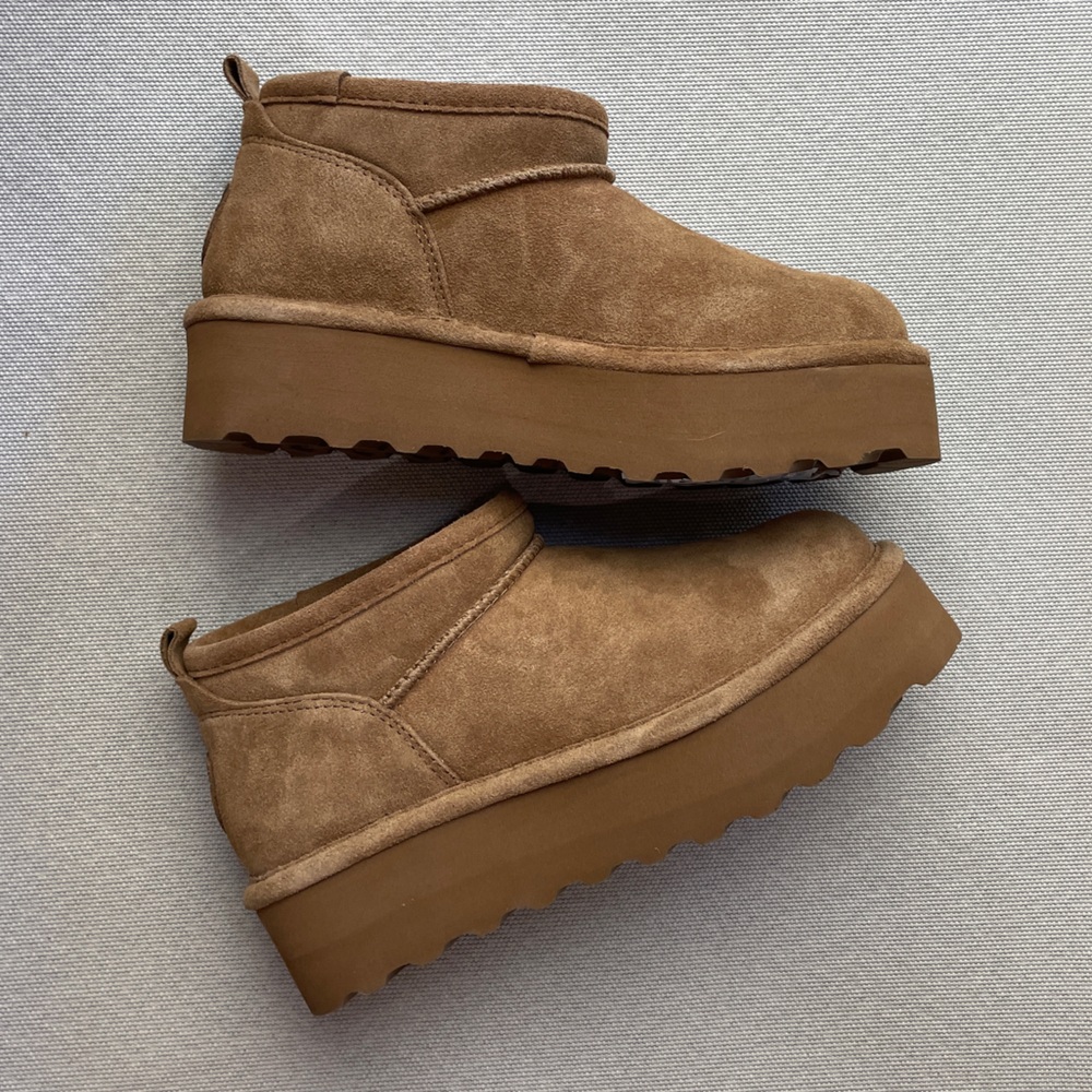 BearPaw Tan Ankle Booties platform shorty size 7
